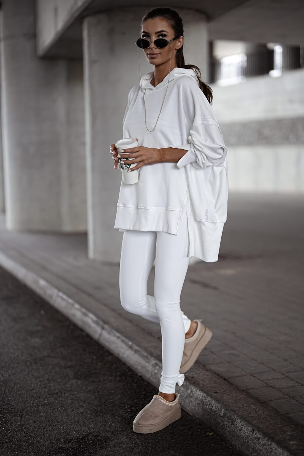 SHAPE Legginsy z Kokardką, Białe